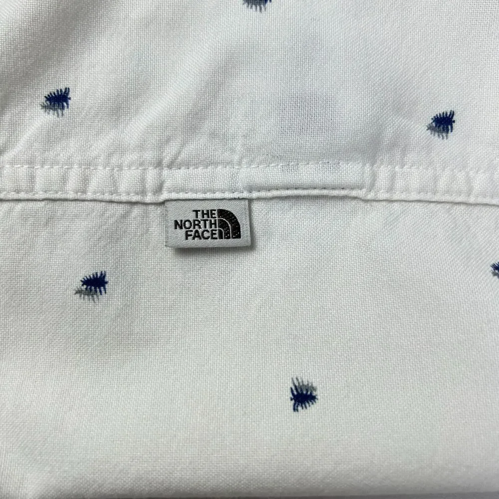 The North Face Men's White Tree‎ Print Cotton Long Sleeve Button-Up Shirt Large